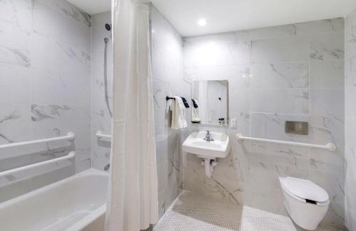 East Fort Lauderdale Complejo | Ocean Treasure Beachside Suites