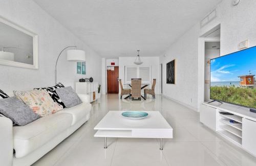 Hollywood South Central Beach Apartamento | Ocean View 1 bed Sian 11th floor Miami