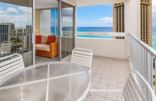 Diamond Head - Kapahulu - St. Louis Apartamento | Ocean View 1 BR Corner Condo Mins to Waikiki Beach