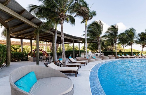 Cancún Apartamento | Pen 8C·Ocean view 3 bedroom condo! Infinity pool