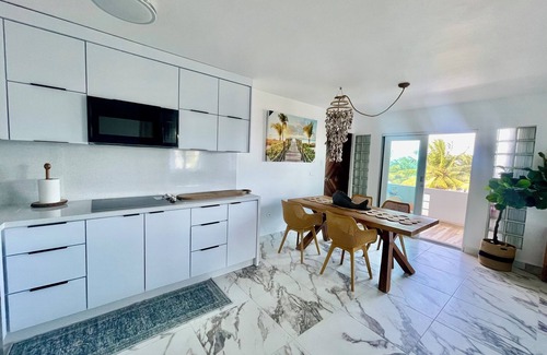 Tierras Nuevas Saliente Apartamento | Ocean View Apartament with Patio/ BBQ / WIFI, BeachFront