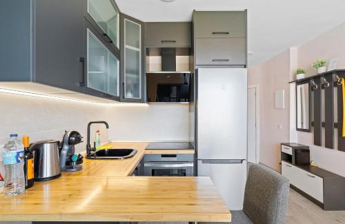 Santiago del Teide Apartamento | Ocean View Arenas Negras, Newly Renovated