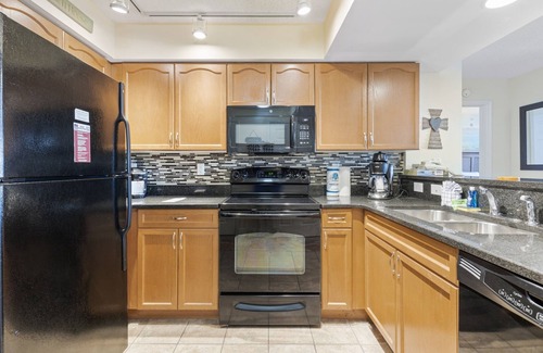 Crescent Beach Condominio | Ocean View Bahama Sands Stunning Resort