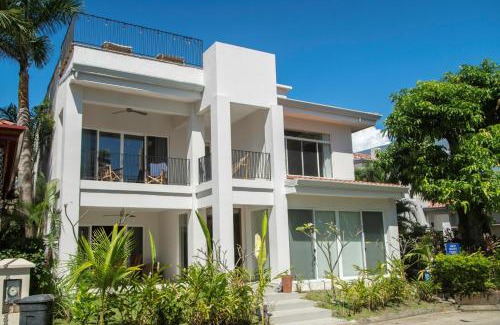 Playa Hermosa Apartamento | Ocean View Beach House with Pool - Hermosa Palms 44
