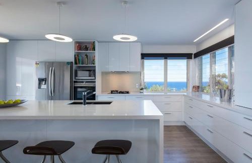 Coolum Beach Casa | Ocean View Beach House