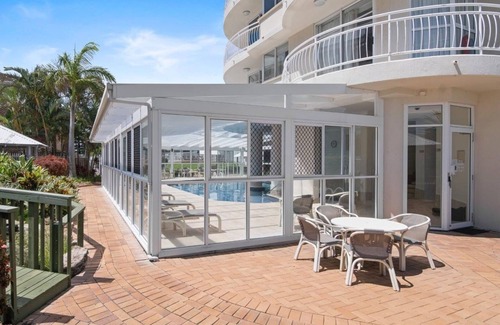 Burleigh Heads Apartamento | Ocean View Coastal Haven in Burleigh