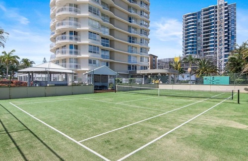 Burleigh Heads Apartamento | Ocean View Coastal Haven in Burleigh
