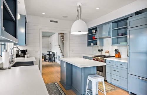 Village of La Jolla Casa | Ocean View Coastal La Jolla Luxury - AC, W/D, Patio
