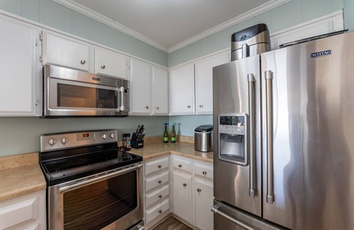 Windy Hill Condominio | Ocean View Condo at Ocean Pier