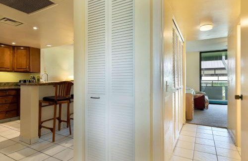 Kahaluu Bay Casa | Ocean View Condo in White Sands Village
