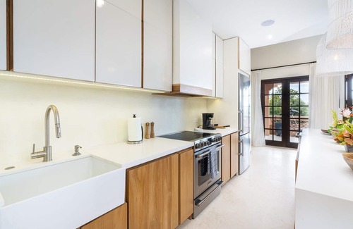 Las Catalinas Condominio | Ocean-view condo with private balcony pool