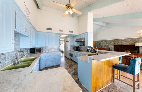 Balboa Island Casa | Ocean View Furnished Home in Newport Beach