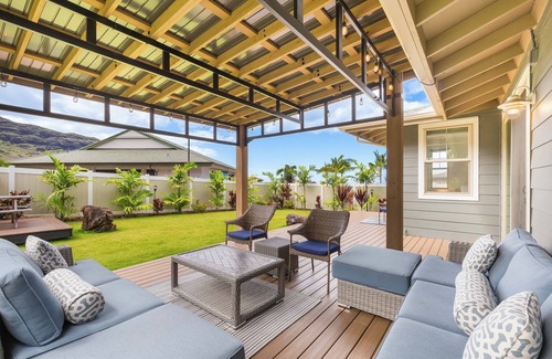 Makaha Valley Casa | Ocean View Home in Gated Makaha Valley Near Beach w/Full Kitchen & Bbq Grill