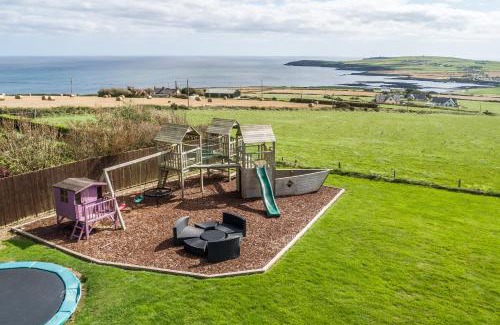 Kinsale Casa | Ocean View,Kinsale, Hosted by Exquisite holiday homes, sleeps 22