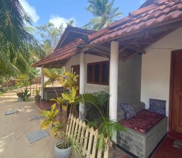Kudawa Cama Y Desayuno | Ocean view kite surfing school
