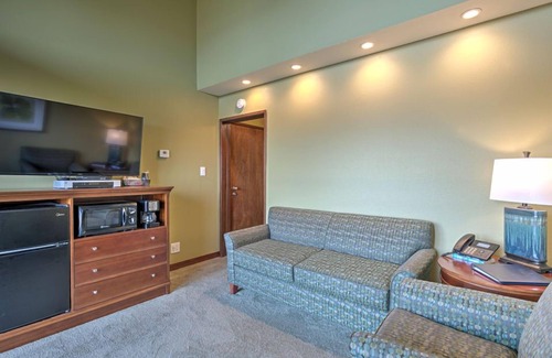 Otter Rock Apartamento | Ocean-View Mini Suite with Queen Bed