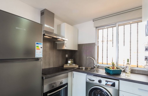 Gran Tarajal Apartamento | Ocean View Penthouse II.Primera línea de playa.Wifi & A/C. Terraza 23m2 privada.