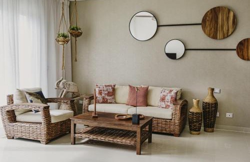 Jimenez Apartamento | Ocean View Penthouse Casa Galicia 634N condo