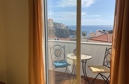Camara de Lobos Apartamento | Ocean View Roxos Park im Herzen von Camara de Lobos madeira für Work und Travel