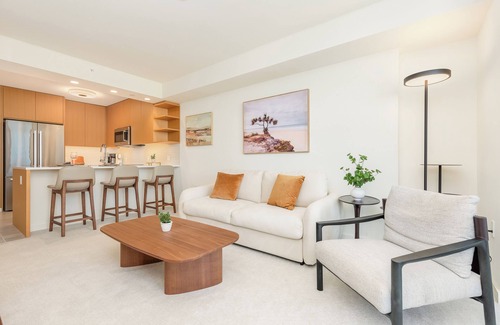 Ala Moana Condominio | Ocean View Sky Ala Moana Condo w/Amazing Amenities Near Restaurants & Shops