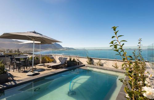 Hermanus City-Centre Apartamento | Ocean-View Studio Apartment, Hermanus Waterfront - Apt 8