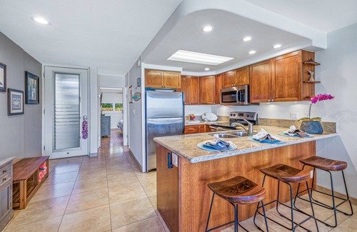 Napili Condominio | OCEAN VIEW STUNNER, SNORKEL w/ TURTLES, PRIVATE COVE