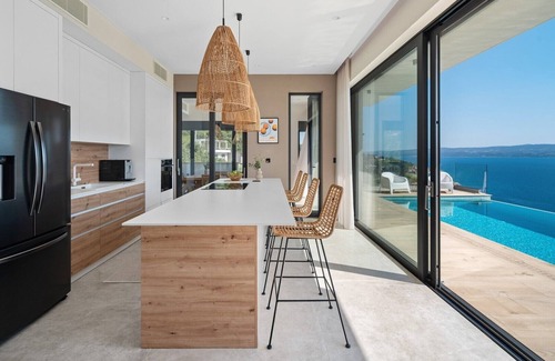 Jesenice Villa | New! Ocean View Villa