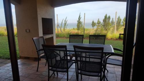Port Edward Apartamento | Ocean View Villas Unit G02
