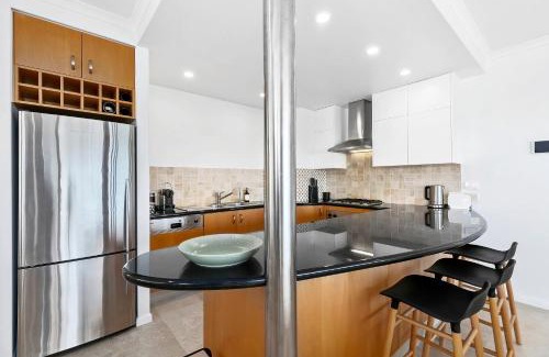 Sunshine Beach Apartamento | Ocean Viewpoint