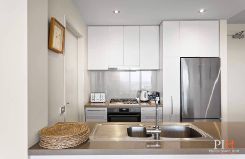 San Remo Apartamento | Ocean Views, 2 Bedroom Apartment
