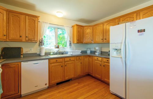 Hulls Cove Casa | Ocean Views from every room. Enjoy nearby beach and Acadia National Park
