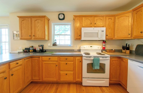 Hulls Cove Casa | Ocean Views from every room. Enjoy nearby beach and Acadia National Park