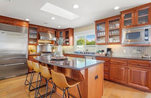 Bay Park Casa | Ocean Views! Outdoor Oasis -Hot Tub/Pool/BBQ