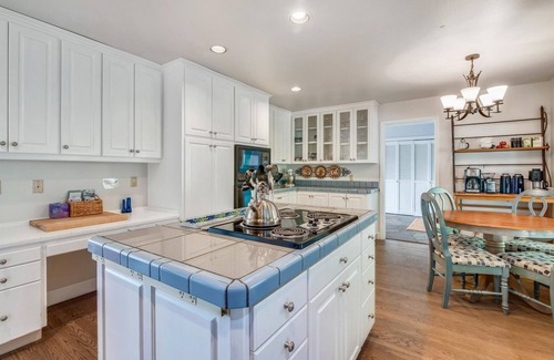 Cannon Beach Casa | Ocean Villa - Beachcomber Vacation Homes