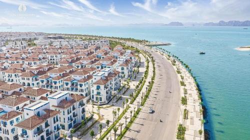 Bai Chay Villa | OCEAN VILLA - Sun Grand Feria Hạ Long