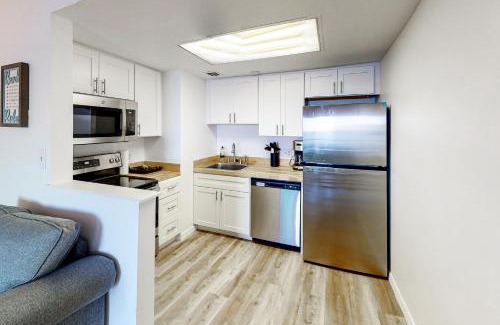 Ormond-by-the-Sea Apartamento | Ocean Watch Oasis