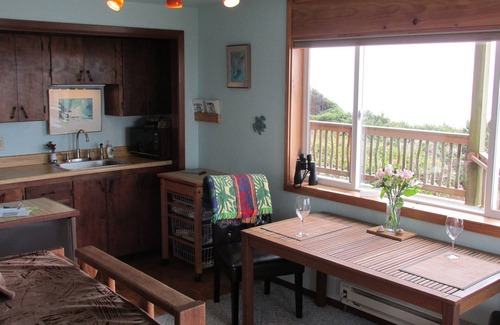 Newport Apartamento | Oceanwind Retreat, frente al mar, romántico, ideal para parejas, admite mascotas