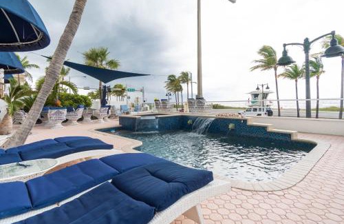 Birch Park Finger Streets Casa | Oceana Blue/Beach Front/Pool/Bar/Relax