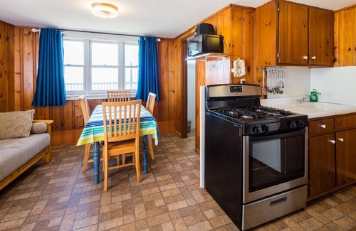 North Truro Cabaña | Oceana Cottages