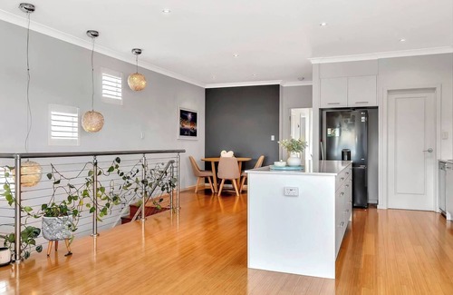 Port Noarlunga South Casa | Oceana Haven Beachside Serenity and Modern Comfort