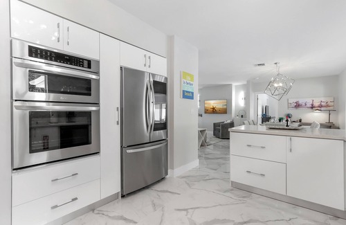 Lauderdale Beach Casa | Oceana: Pool, Game Room, Walk to Beach