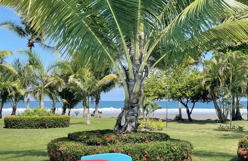 Tambor Villa | Oceanfront Villa & Pool