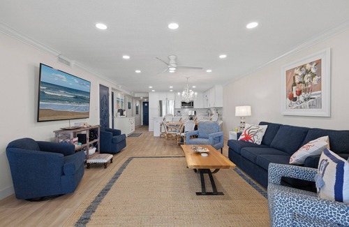 New Smyrna Beach Condominio | 🌊Oceanfront 1st Floor Luxury Condo | Awesome Amenities | Sandpiper 111🌊