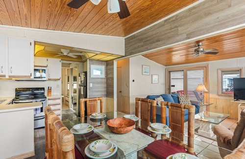 Cudjoe Key Casa | Oceanfront 2BR/2BA in Cudjoe Key | 50' Seawall, Dock, Open Porch, Stunning Views