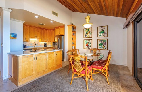 Wailea Condominio | ¡Nuevo listado! Increíbles vistas al mar! Edificio Premier en Makena Surf B305