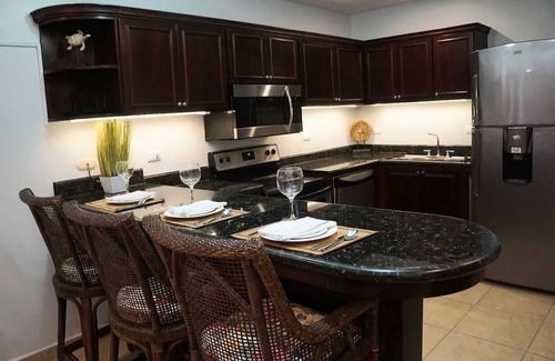Barrio Los Villalobos Condominio | Oceanfront 3BDR condo on the beach