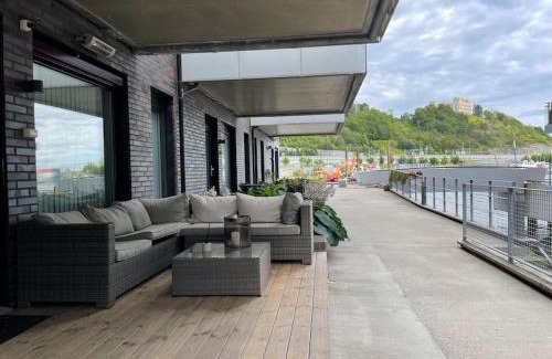 Gamle Oslo Apartamento | Oceanfront Apartment - Oslo Central - Private Patio