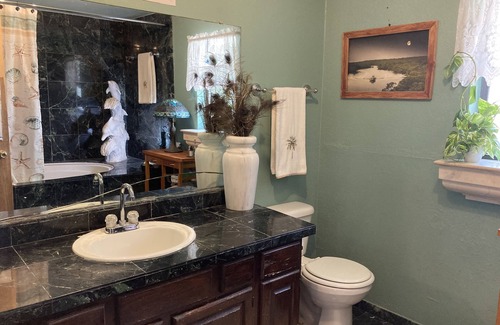 Key Largo Casa | OCEANFRONT ARTIST'S RETREAT