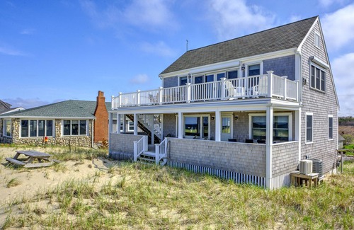 Sagamore Beach Casa | Oceanfront at Sagamore Beach, Updated Home with Gorgeous Views