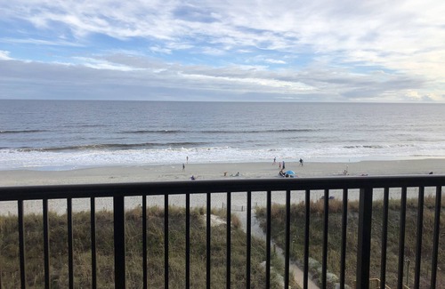 Briarcliffe Acres Condominio | Oceanfront Barefoot Retreat